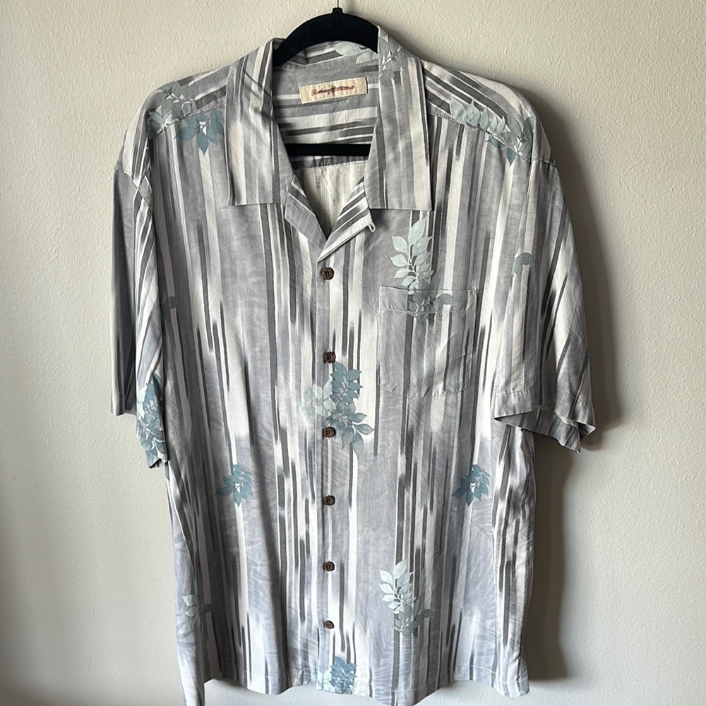 Tommy Bahama Gray and Blue Floral Men's Shirt